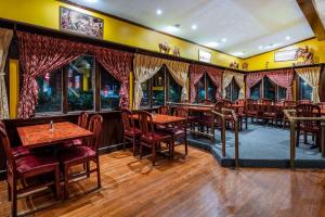 Restaurace v ubytování Ramada by Wyndham Groton
