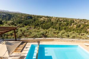 Γενική θέα στο βουνό ή θέα στο βουνό από  αυτή η βίλα