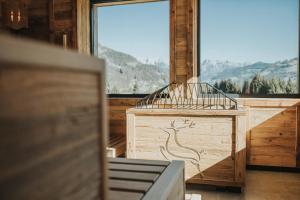 Widok na góry z tego aparthotelu