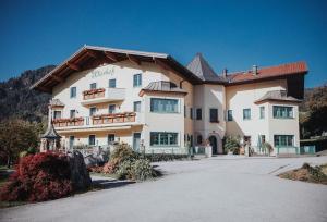 Budynek, w którym mieści się aparthotel