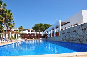 Imagen de la galería de Residencia Cala Dorada, en Portopetro