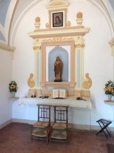Fotografija u galeriji objekta Apartamentos Rurales Fuente de Marzo u gradu Ana