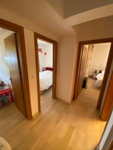 Postel nebo postele na pokoji v ubytování Arachova Vip smart chalet-Villa Eva 1