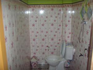 A bathroom at Cahyo Homestay Bromo
