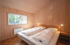 Bøtø ByにあるAwesome Home In Vggerlse With 4 Bedrooms, Sauna And Wifiのギャラリーの写真