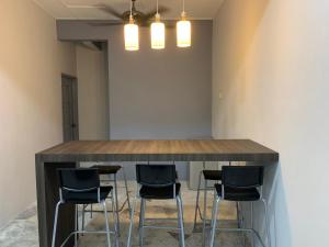 Φωτογραφία από το άλμπουμ του Unique 9 HomeStay @ Seremban Taman Permai 3 σε Σερεμπάν