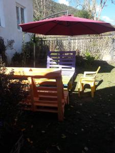 Foto dalla galleria di Shorena's Homestay a Tsvirmi