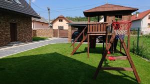 Herní místnost nebo prostor pro děti v ubytování MiniResort VITA NUOVA
