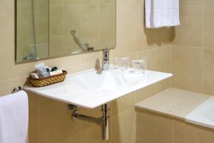 Koupelna v ubytování Hotel Pazo O Rial