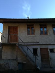 Gallery image of Guest house lela in Mestia