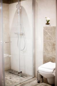 Salle de bains dans l'établissement Hôtel restaurant Oasis