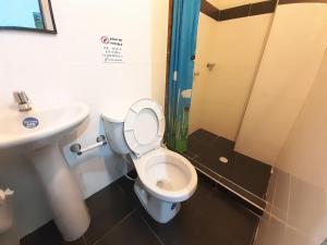 Koupelna v ubytování Hotel Arcoiris Girardot