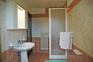 Koupelna v ubytování Casale il Colle Deruta