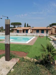 Bazén v ubytování agriturismo oca giuliva nebo v jeho okolí