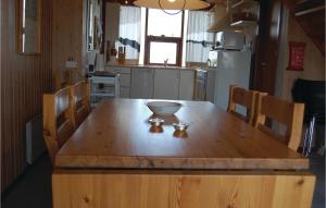 Kuchyň nebo kuchyňský kout v ubytování Holiday Home Nymandsbjerg Hvide Sande Xi