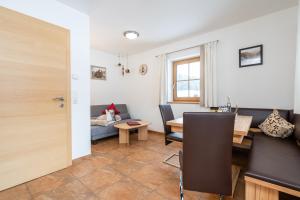 Część wypoczynkowa w obiekcie Appartement Einödberg