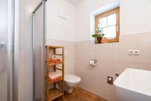 Łazienka w obiekcie Appartement Einödberg