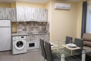 Kuchnia lub aneks kuchenny w obiekcie Apartamentos Jerez Plaza