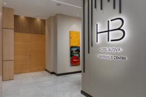 布德瓦酒店的证书、奖牌、标识或其他文件