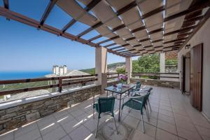 Balkón nebo terasa v ubytování Hotel Petradi