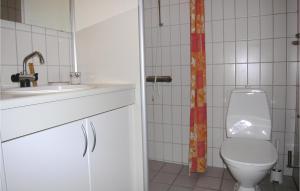 Koupelna v ubytování Apartment Rudkøbing With Sea View Viii