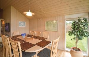 Fotografie z fotogalerie ubytování Holiday Home Egernstien Væggerløse Iv v destinaci Bøtø By