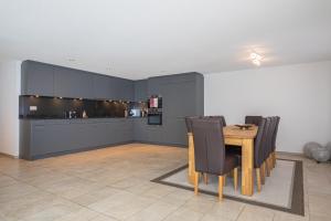Kuchyň nebo kuchyňský kout v ubytování Schilthorn Apartment - Aare Jungfrau AG