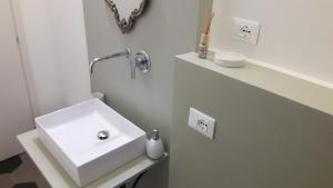 Kúpeľňa v ubytovaní Langhe di Liguria B&B