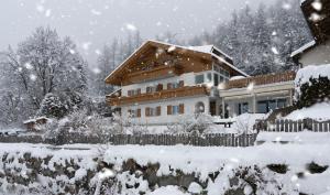 Haus Aron in de winter