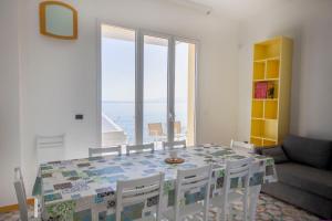 Posezení v ubytování Appartamento 16 Pax in Villa Francesca by Ville in Palermo