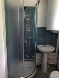 Et badeværelse på Top Nyaraló Mindszent