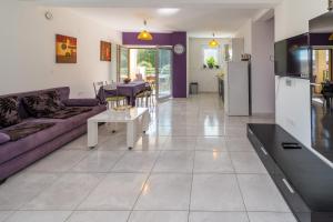 Posedenie v ubytovaní Apartments Salatić