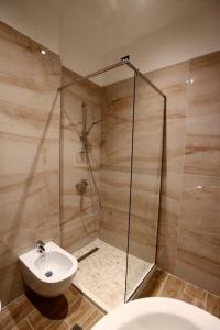 Koupelna v ubytování Aurelis Hotel