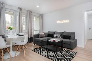 Posedenie v ubytovaní Warsaw City Center Apartments by Noclegi Renters