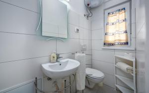 Koupelna v ubytování Apartment Kraljevic