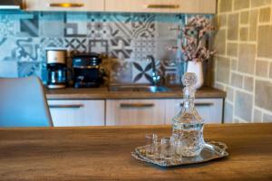 A kitchen or kitchenette at Villa Elenitsa
