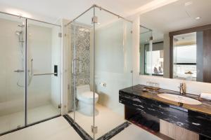 Koupelna v ubytování Comodo Nha Trang Hotel