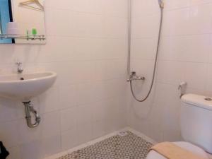 Vannituba majutusasutuses Jos & Hanny Homestay