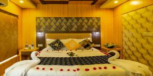 Southern Panorama Houseboats客房内的一张或多张床位