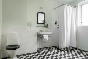 Koupelna v ubytování Helenekilde Badehotel