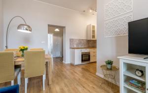 Kuchyňa alebo kuchynka v ubytovaní Apartament Diamentowy
