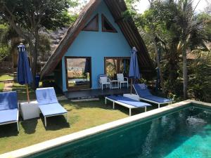 Bazén v ubytování Blue Monkey Retreat Areguling Lombok nebo v jeho okolí