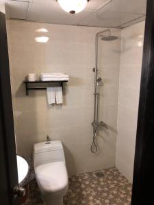 Sea Light Hotel tesisinde bir banyo