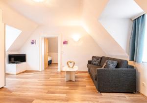 TV a/nebo společenská místnost v ubytování Hotel Bristol