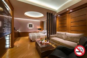 Istumisnurk majutusasutuses HOTEL Dior7