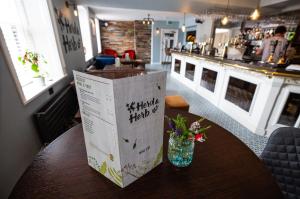 Nápoje v ubytování Hardwick Arms Hotel