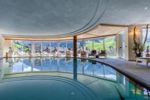 Bazén v ubytování Hotel Sun Valley nebo v jeho okolí