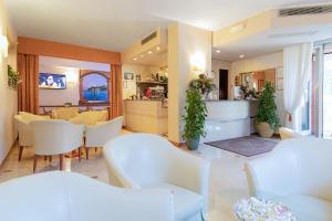 Posedenie v ubytovaní Hotel GARDENIA & Villa CHARME Adults Friendly 4Star service