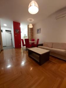 Zona d'estar a RED Apartment