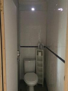 A bathroom at Beech Road 